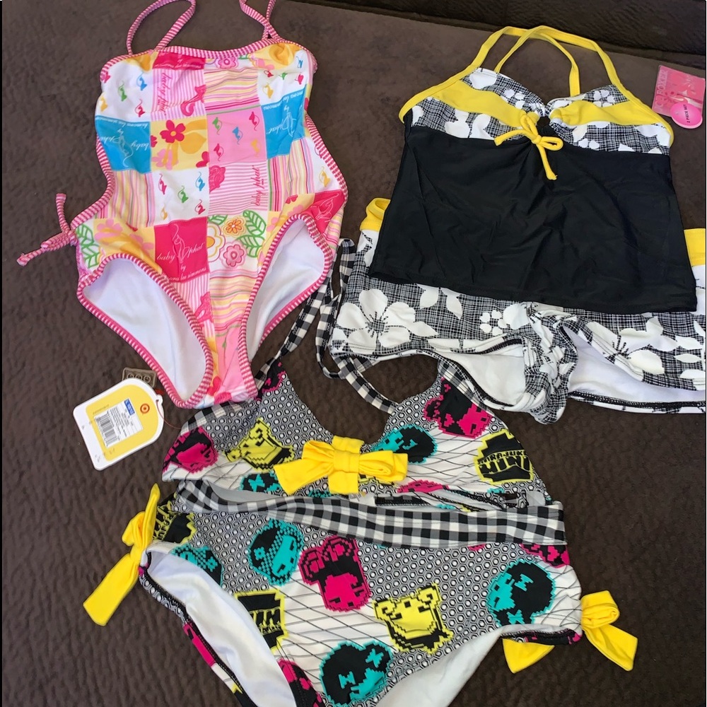 3 brand new little girls bathing suits 🥰